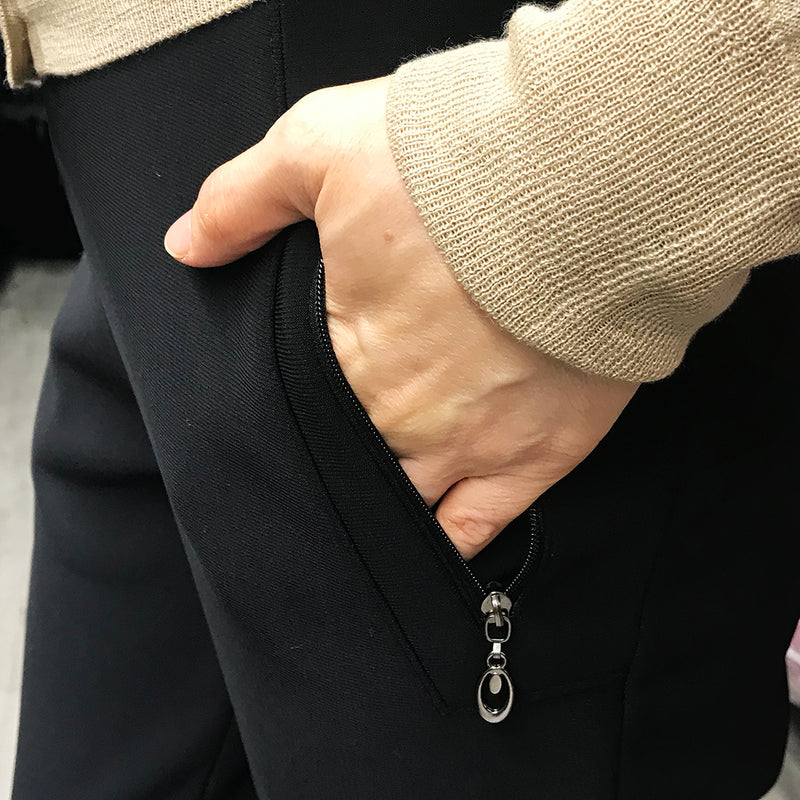 Women's GIMO Pants w.Embroidery point (강아지 자수 지퍼 한국 기모바지)